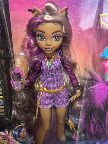 Mattel - Pop Monster High: Clawdeen Wolf - Full Set of