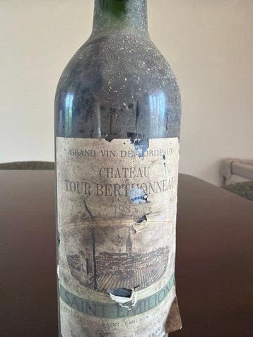 1983 Chateau Tour Berthonneau 1979 Chateau la sabliere -, Collections