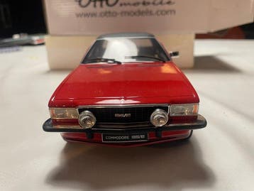 Otto Mobile 1:18 - Voiture miniature - Opel Commodore GS/E, Nieuw