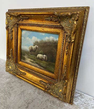 Onbekende kunstenaar - Twee Schapen in Barokke Lijst, Antiek en Kunst