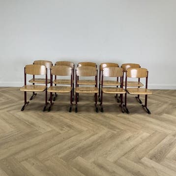 Eromes set van 10 schoolstoelen (gele stip) zithoogte 33cm, Huis en Inrichting, Stoelen, Gebruikt, Hout, Eén