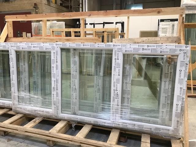 PVC raam Draaikiep-Vast-Draaikiep 3-delig raam, Doe-het-zelf en Bouw, Glas en Ramen, Dubbelglas, Nieuw, Gevelraam of Ruit, 80 tot 120 cm
