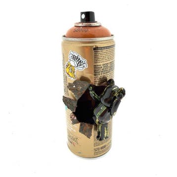 Koen Betjes (1992) - Escaping from the Matrix and Spraycan