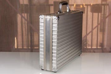 Rimowa - Attaché /// iconic 1980s /90s aluminium briefcase -, Handtassen en Accessoires, Nieuw