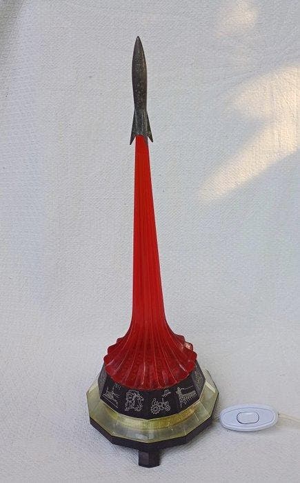 Yuzhmash USSR Veilleuse – Ère spatiale jusqu’au 25e, Antiquités & Art, Antiquités | Assiettes décoratives & Carrelages