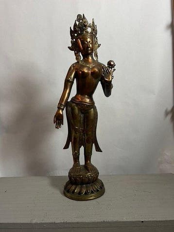Grote messing Tara – Nepalese stijl – 77,5 cm – 8,5 kg -