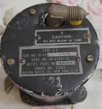 Bulova Verticale-snelheidsmeter voor militaire vliegtuigen.