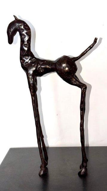 Abdoulaye Derme - sculptuur, Cheval Élancé - 34 cm - Brons