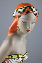 C.I.A. Torino - Beeldje - Sayona - Seated Woman - Keramiek