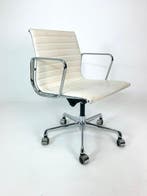 ICF - Charles Eames - Chaise - EA117 - Cuir, Aluminium