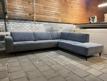 Cartel Living Soof - 3 Zits 1 Arm Links Met Dormeuse Rechts, Verzenden, 300 cm of meer, 75 tot 100 cm, Zo goed als nieuw