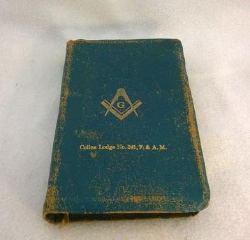 États-Unis - Bible maçonnique ancienne – Loge Celina n° 241