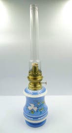 KOSMOS - Lampe à pétrole - Porcelaine, Laiton, Antiquités & Art