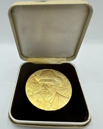Pays-Bas. Penning Opening Vincent van Gogh Museum 1973