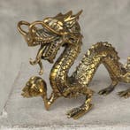 sculptuur, NO RESERVE PRICE - Golden Chinese Dragon, Antiquités & Art