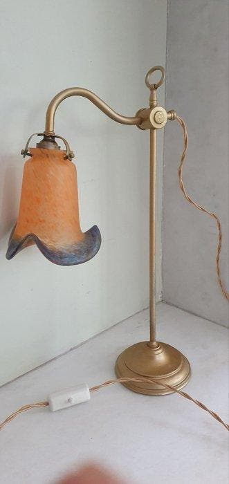 Lampe de table - Laiton doré, Vitrail - VIANNE, Antiquités & Art, Art | Objets design