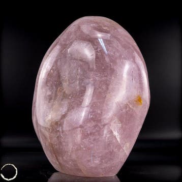 Natuurlijke rozenkwarts freiform – Zachte schoonheid in pure
