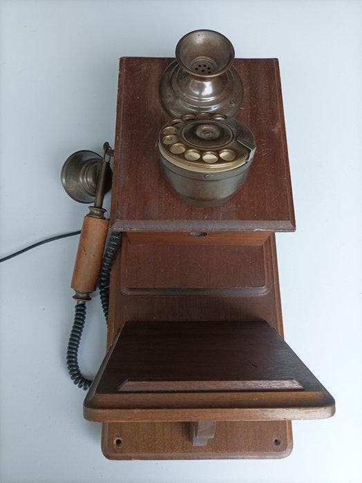Téléphone analogique - Bois, Métal, Antiquités & Art, Art | Objets design