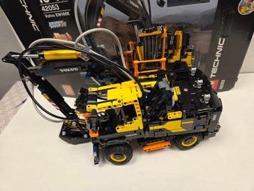 Lego Set - 42053 - Technic - Volvo EW160E, Nieuw