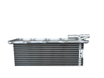 Intercooler Volkswagen Caddy Golf Polo Tiguan Touran 04E1457, Verzenden, Gebruikt