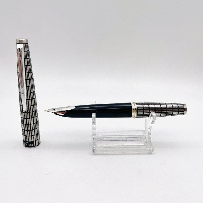Pilot - Elite silver grid 18K H577 - Zonder minimumprijs -, Collections, Stylos