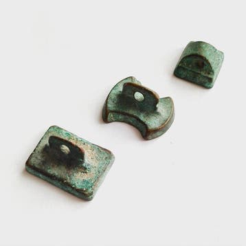 Oud-Chinees Brons Kralenafdichtingen - 24 mm, Antiek en Kunst