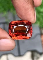 Zonder minimumprijs - 1 pcs Oranje Granaat, Hessoniet -, Nieuw