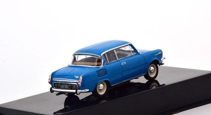 IXO 1:43 - Modelauto - Skoda 1000 MBX 1966 Blauw -, Hobby en Vrije tijd, Modelauto's | 1:5 tot 1:12