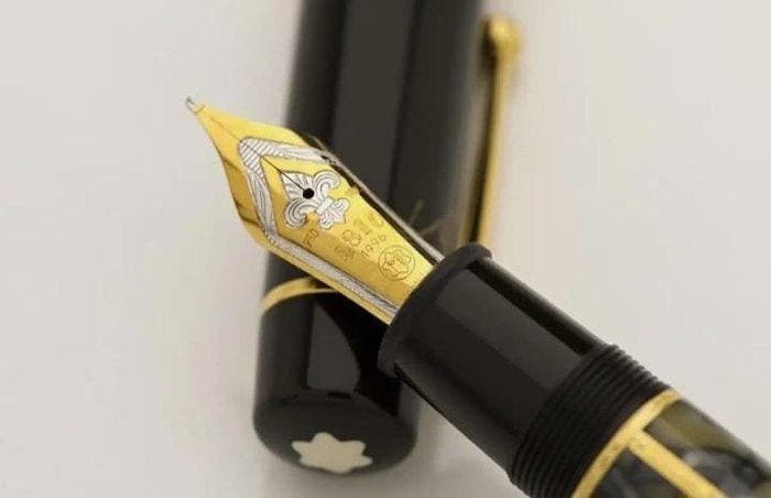 Montblanc - Vulpen, Collections, Stylos