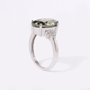 Ring - 14 karaat Witgoud - 6.21ct. tw. Groen Diamant (Fancy