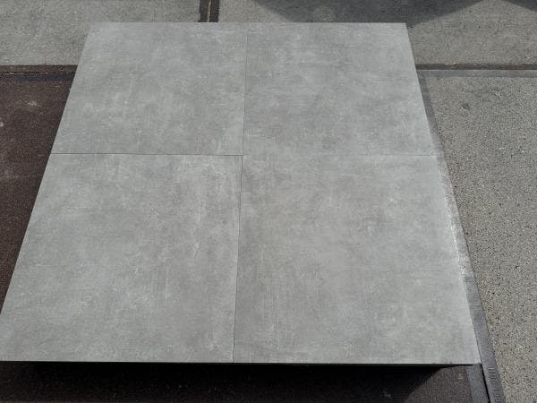 Veiling - 27,36 M2 Keramische Tegel Betonlook Grijs 60x60x3, Tuin en Terras, Tegels en Klinkers