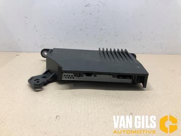 Radio versterker Volvo XC40 O271497, Nieuw