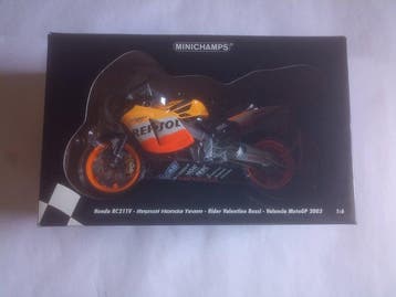 Minichamps 1:6 - Moto miniature - Honda RC211V Repsol Honda, Nieuw