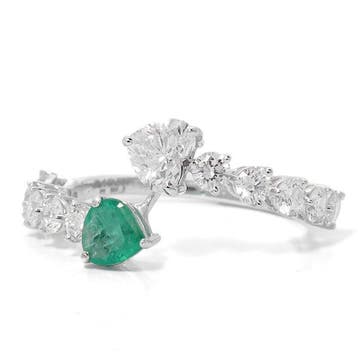 Statement ring - 14 karaat Witgoud - 1.38ct. tw. Smaragd -