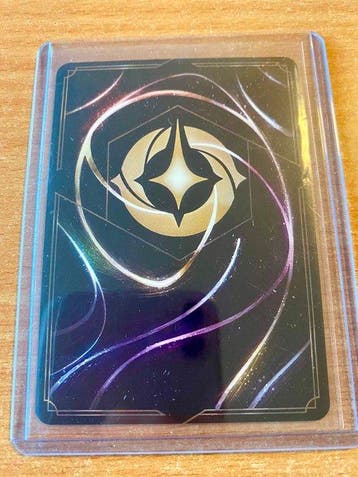 Disney - 1 Card - Disney Lorcana - Item The Sorcerers Hat