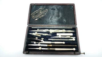 Droog kompas - Metaal, geometrische instrumentenkoffer, Been, Antiek en Kunst