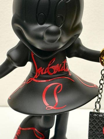 GF Exclusives - Louboutin x Minnie Mouse