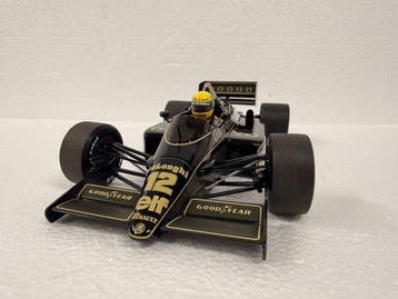 Minichamps 1:18 - Modelauto - Lotus Renault 98T Ayrton Senna