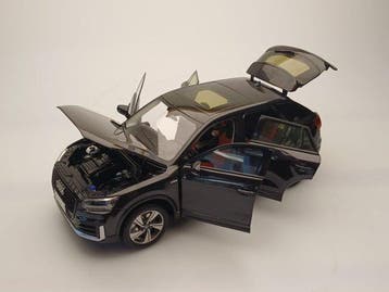 Paudi Model 1:18 - Voiture miniature - Audi Q2L - 2018 -, Nieuw
