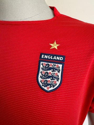 England - Nationale voetbalteams - 2004 - Voetbalshirt, Nieuw