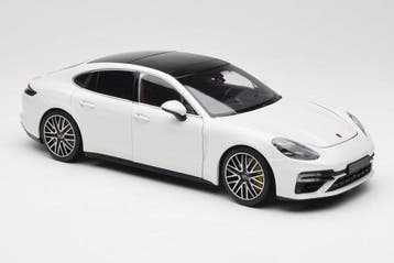 Minichamps 1:18 - Model sportwagen - Porsche Panamera Turbo, Nieuw