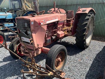 Online veiling - 1963 Internationale Vintage Tractor, Ophalen, Nieuw