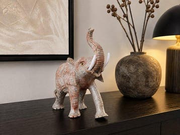 sculptuur, Hand-carved Elephant- - 15 cm - Brazilian