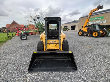 Compacte schranklader (skid steer) Gehl 5240, Zakelijke goederen, Nieuw
