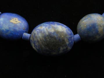 Oud-Bactriaans Ketting gemaakt van lapis lazuli kralen - 44
