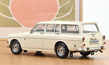 Norev 1:18 - Voiture miniature - Volvo Amazon - 1968 - Pearl