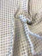 Prachtig jacquardfluweel met een regelmatig geometrisch