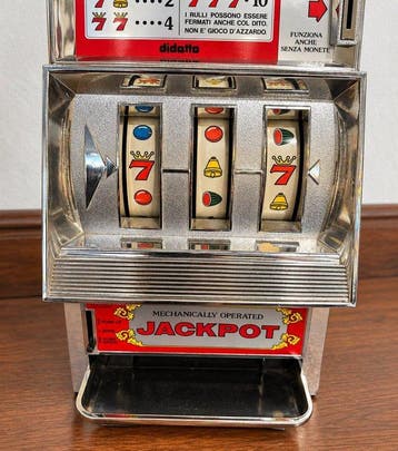 Waco Japan - Gokautomaat - Seven casinò 7 - Mechanische, Antiek en Kunst