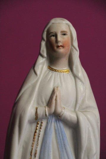 Beeld, Onze Lieve Vrouw van Lourdes - 27 cm - Biscuit