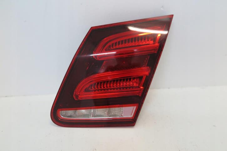 Achterlicht rechts voor Mercedes Benz E-Klasse W212, Autos : Pièces & Accessoires, Éclairage, Envoi